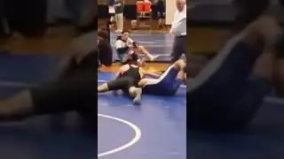 HEADLOCK! #sport #highschoolwrestling #sportsvideo#wrestlinghighlights #spencerlee #ncaawrestling
