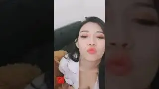 Cara panasin mantan suami ala Tante hot jaman now | 