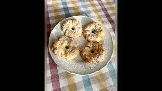 Рецепт из творога. Творожные кольца с яблоком.
