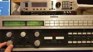 Powering on (after many years left unused) my 33 year old Revox B261 vintage tuner