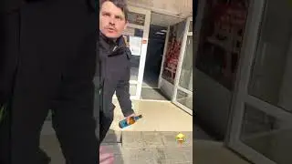 - Дай глотнуть )