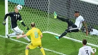Топ 10 Героических Сейвов Футболистов
