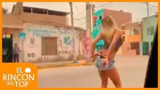 Xoana González se baja la ropa interior en la calle