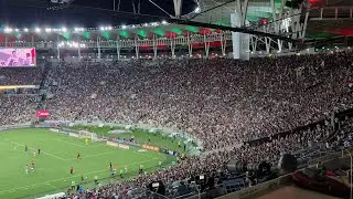 Fluminense vence o Furacão e Cano volta a marcar gol