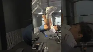 MY FIRST DAY AT THE GYM 
