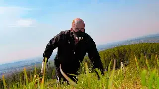 Инвалид покоряет вершину горы Волчиха на Урале