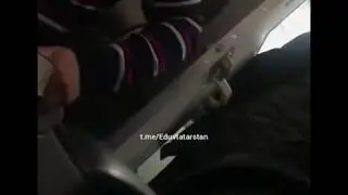 Сына Никаса Сафронова засосало в туалете самолета во время полета