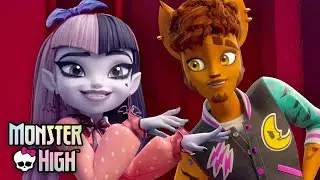 Draculaura & Clawd Perform at the Monster High Dance-Off! | Monster High