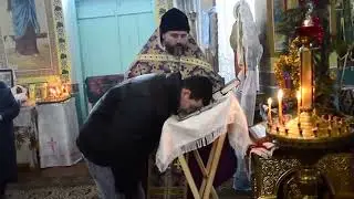 Беснование на исповеди, одержимый в церкви