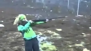 Girls using guns  Best Vine