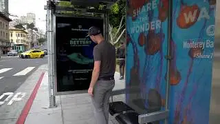 Virtual aquariums at bus stops in San Francisco!
