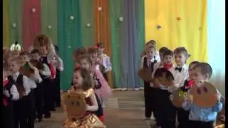 Красивый танец Мамина улыбка со смайликами (старшая группа)