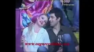ENGIN AKYUREK  Romantica singing