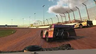 iRacing World of Outlaws ButtKicker Late Model Series - 3 Car Battle for the Win!
