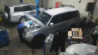 We're changing the timing belt on a 6G72. Well, we're doing more shit than we're changing!