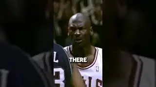 "Dynamic Duo: Michael Jordan and Scottie Pippen's Unstoppable Offense and Lockdown Defense" #shorts
