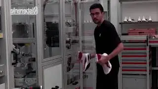 🤖👟 Robot + Sneakers = Lighter than humanly possible!
