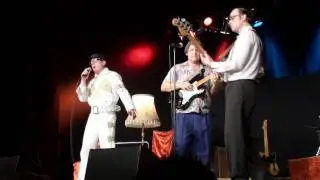 Herbert Knebels Affentheater - Suspicious Mind (Elvis Cover)
