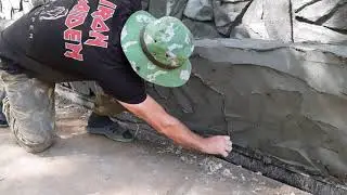 Цоколь и клумба,два в одном  !