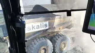 OPERATING EXCAVATOR WITH GPS