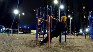 Australian Pull-Ups for good Progress in Pull-Ups for Beginners!