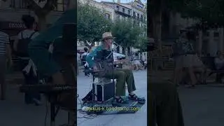 Street Response in Pamplona Spain - Stop Breaking Down