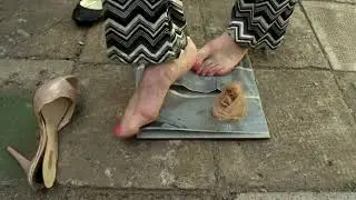 Feet in pantyhose stuck in glue - two 0- ASMR
