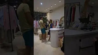 Незнакомец купил мне платье😂