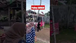 GINI JADINYA KALO IBU² BARBAR IKUT LOMBA AGUSTUSAN SEPAKBOLA MINI. #shorts
