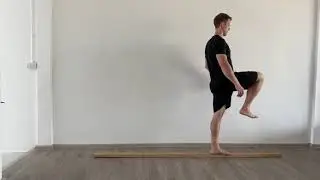High-step walk (forward/backward) | Balance beam