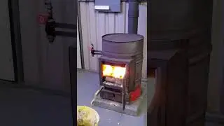 FREE HEAT Waste Oil + Sawdust