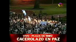 DiFilm - Crisis 2001 - Cacerolazo en Plaza de Mayo (2002)