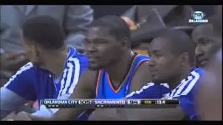 Kevin Durant Gives Shoe To Kid Fan