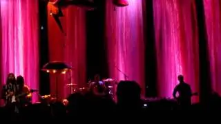 Kiss That Grrrl by Kate Nash (Live at The Music Box 10/29/10)