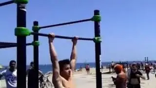 Турнике и брус  учи студень