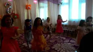 Последний утренник на 8 марта в детском саду)