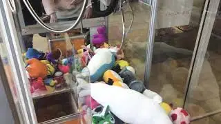 КАК ОБМАНУТЬ АВТОМАТ С ИГРУШКАМИ ? Как выиграть игрушки?