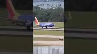 Bumping multiple times #aviation #aviationlovers #boeinglovers #storm #landing