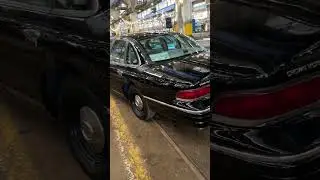 Выставка автомобилей