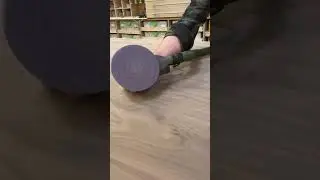 Pretty impressed with the new 3M Xtract™ Cubitron™ II Net Disc #woodworking #furnituremaker #sanding
