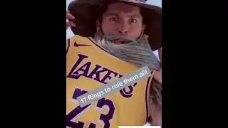 Gandalf plays street basketball 🧙🏻‍♂️🏀