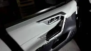 Toyota rav4 как снять переднюю дверную карту