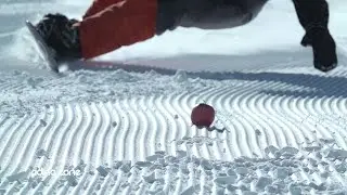 Extreme Carving : Couper des fruits avec une planche de snowboard !