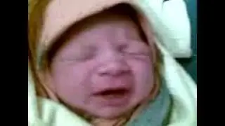 НИКО 1 ЧАС ПОСЛЕ РОЖДЕНИЯ.3gp