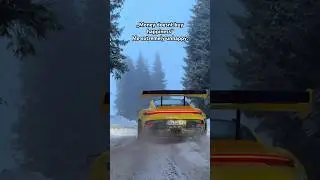 992 GT3RS PLAYING IN THE SNOW 
