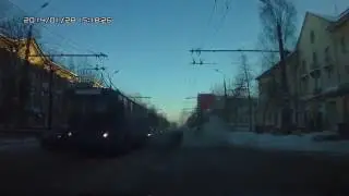 -20 лопнуло колесо тролейдусса