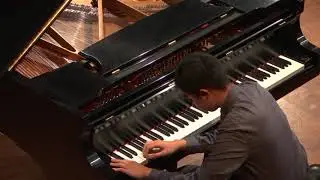 Steinway Hall New York: I Leap Through The Sky With Stars - Felix Du