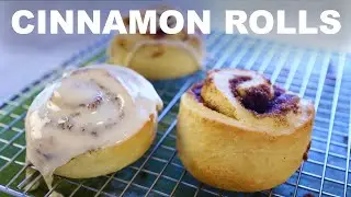 Cinnamon rolls with marshmallow glaze