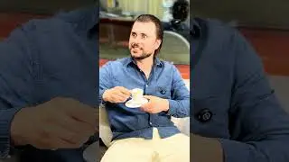 Оборзевший комерс Аркадий починил iPhone 15 Pro в Сан-Тропе за 600$, но радовался не долго.