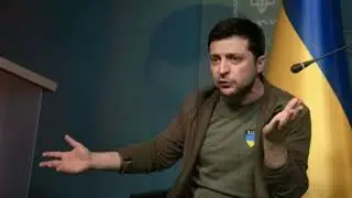 Зеленский в ярости: Америка отказывает в помощи